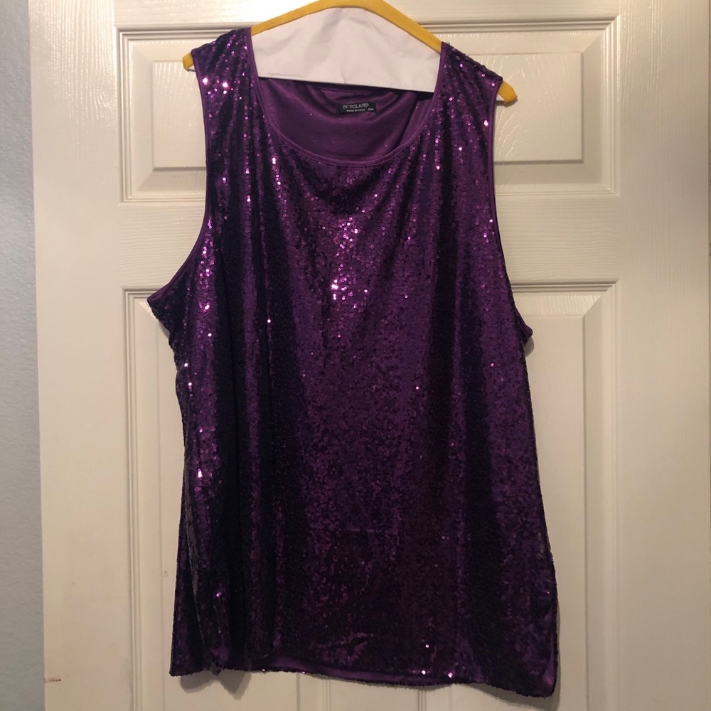 Sequence shirt